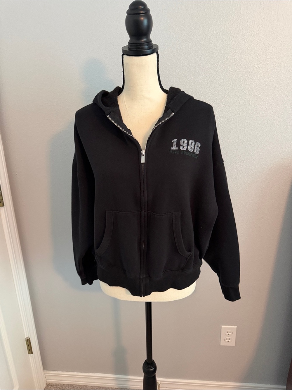 PINK Victoria's Secret Black Zip-Up Hoodie with '1986' Chest Print